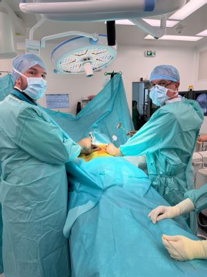 Vo zvolenskej nemocnici vzniklo nové špecializované pracovisko na liečbu chorôb a úrazov chrbtice